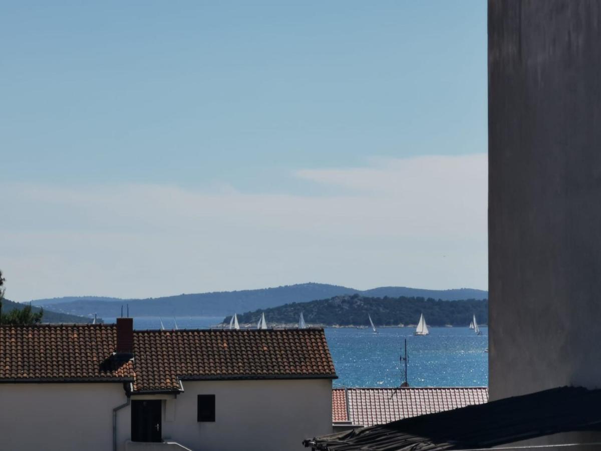 Near By Everything Vodice Exteriér fotografie